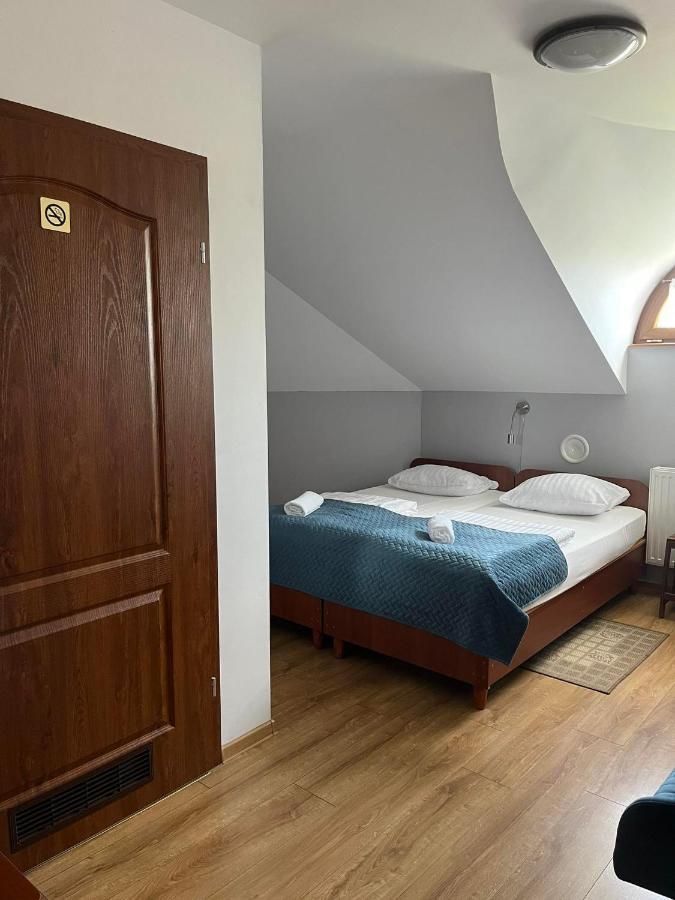 Kamienica Przy Bramie Hotel Opatow  Exterior foto