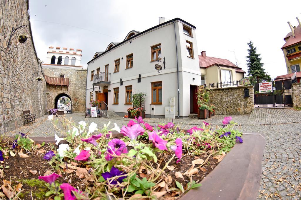Kamienica Przy Bramie Hotel Opatow  Exterior foto